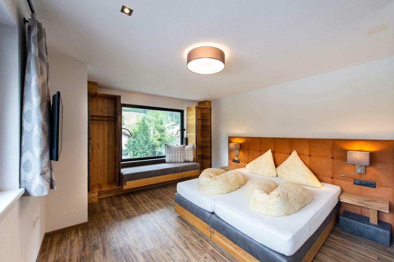 Biwak Appartements Sankt Anton am Arlberg Exteriör bild